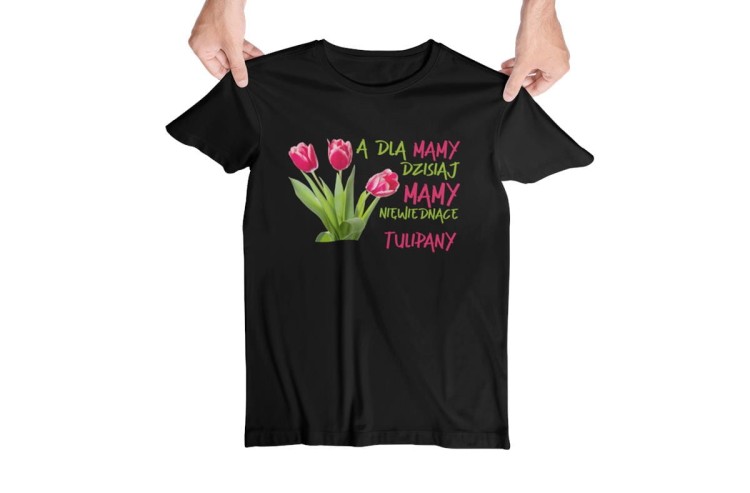 Koszulka dla Mamy na Dzień Mamy zestaw z kubkiem z nadrukiem A dla mamy dzisiaj mamy niewiędnące tulipany kolor czarny (6).jpg