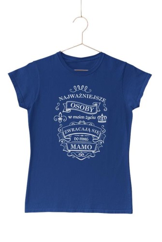 Koszulka dla Mamy na Dzień Mamy zestaw z kubkiem i nadrukiem Najważniejsze osoby w moim życiu zwracają się do mnie MAMO kolor granatowy (2).jpg