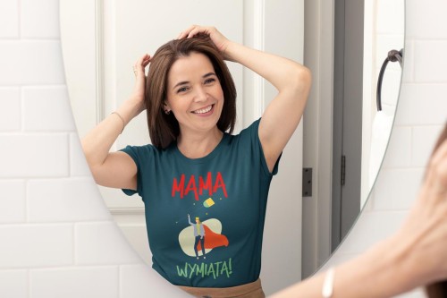 Koszulka dla Mamy na Dzień Mamy zestaw z kubkiem z nadrukiem mama wymiata kolor petrol blue (2).jpg