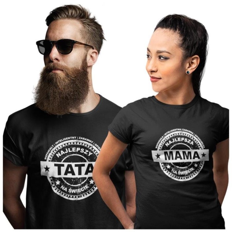 Koszulka dla Mamy i Taty na Dzień Matki i Ojca z napisem Najlepsza Mama na świecie i Najlepszy Tata na świecie w kolorze czarnym.jpg