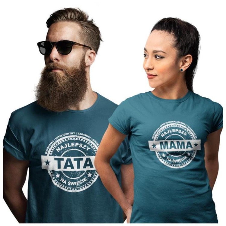 Koszulka dla Mamy i Taty na Dzień Matki i Ojca z napisem Najlepsza Mama na świecie i Najlepszy Tata na świecie w kolorze petrol blue.jpg