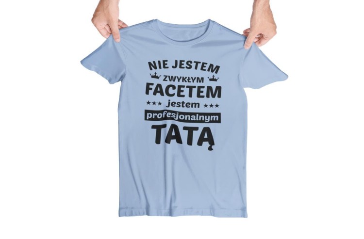 Koszulka dla Mamy i Taty na Dzień Matki i Ojca z napisem Nie jestem zwykłą kobietą jestem profesjonalną mamą i Nie jestem zwykłym facetem jestem profesjonalnym tatą w kolorze róż.jpg