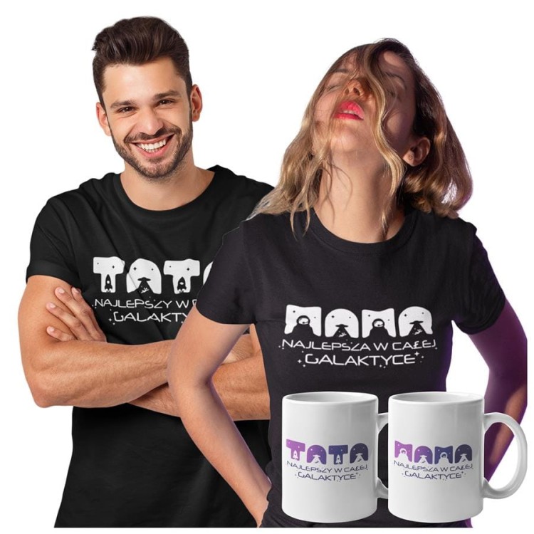 Koszulki dla Rodziców na Dzień Mamy i Taty zestaw z kubkami z napisem Mama najlepsza w całej galaktyce i Tata najlepszy w całej galaktyce w kolorze czarnym.jpg