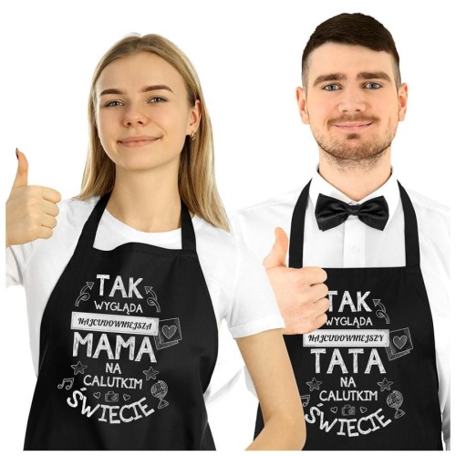 Fartuchy dla Mamy i Taty prezent na Dzień Matki i Ojca z napisem Tak wygląda najcudowniejsza mama na calutkim świecie i Tak wygląda najcudowniejszy tata na calutkim świeci.jpg