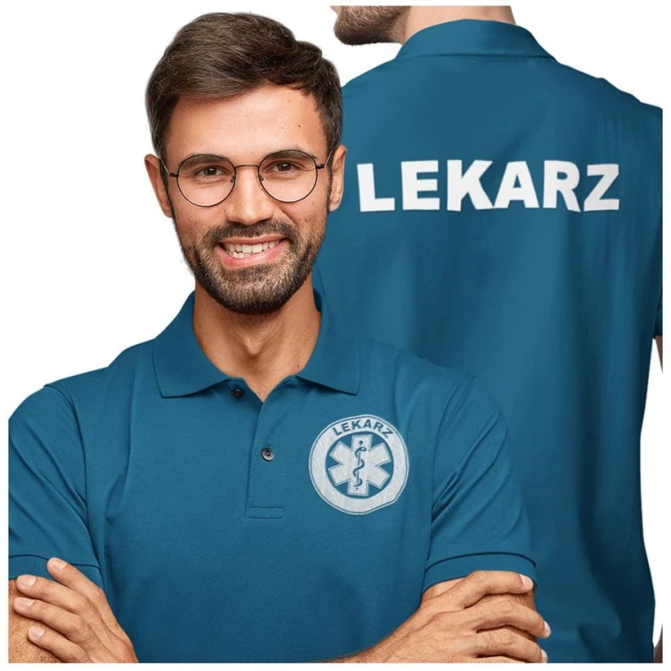 Koszulka polo męska medyczna dla lekarza z logo i napisem lekarz na plecach kolor petrol blue  (3).jpg