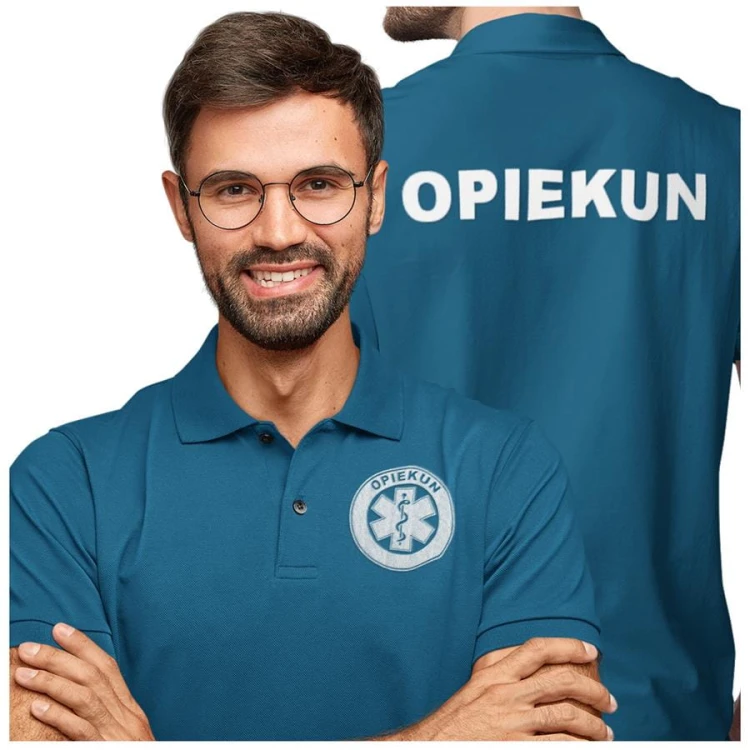 Koszulka polo męska medyczna dla opiekuna z logo i napisem opiekun na plecach kolor petrol blue (3).jpg