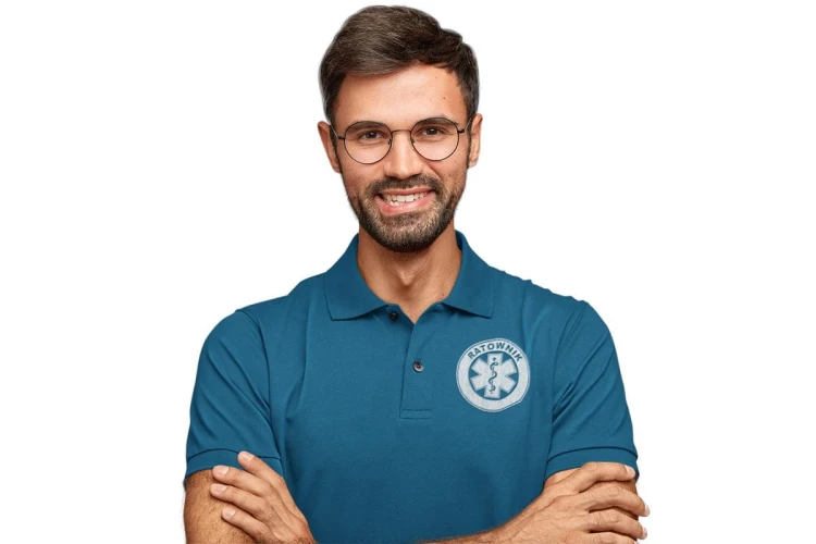 Koszulka polo męska medyczna dla ratownika z logo i napisem ratownik na plecach kolor petrol blue (1).jpg