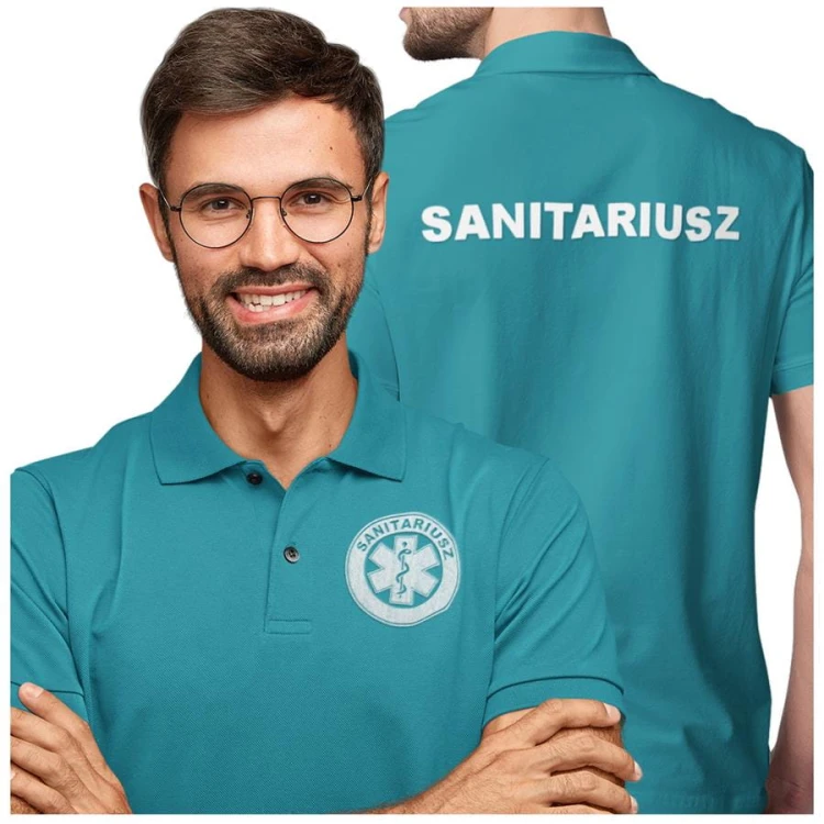 Koszulka polo męska medyczna dla sanitariusza z logo i napisem sanitariusz na plecach kolor trukus (3).jpg
