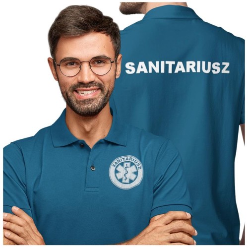 Koszulka polo męska medyczna dla sanitariusza z logo i napisem sanitariusz na plecach kolor petrol blue (3).jpg