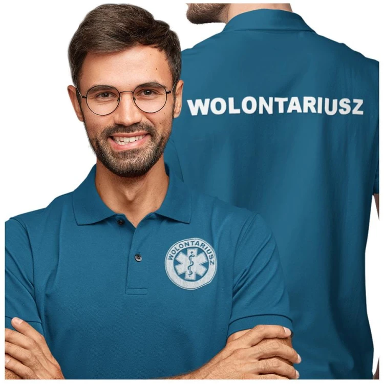 Koszulka polo męska medyczna dla wolontariusza z logo i napisem wolontariusz na plecach kolor petrol blue  (2).jpg