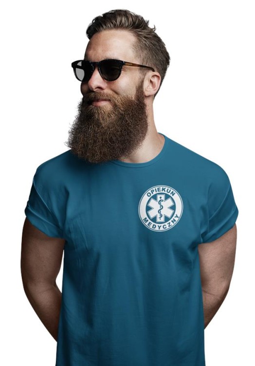 Koszulka męska medyczna dla OPIEKUN MEDYCZNY z logo i napisem OPIEKUN MEDYCZNY na plecach kolor PETROL 2.jpg