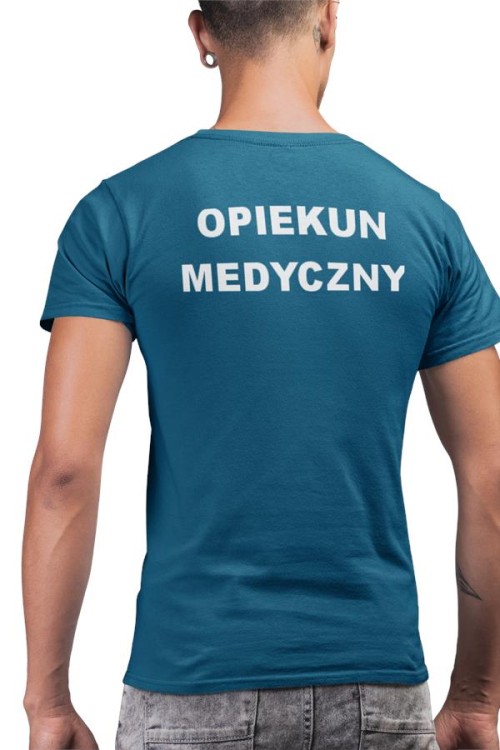 Koszulka męska medyczna dla OPIEKUN MEDYCZNY z logo i napisem OPIEKUN MEDYCZNY na plecach kolor PETROL 3.jpg