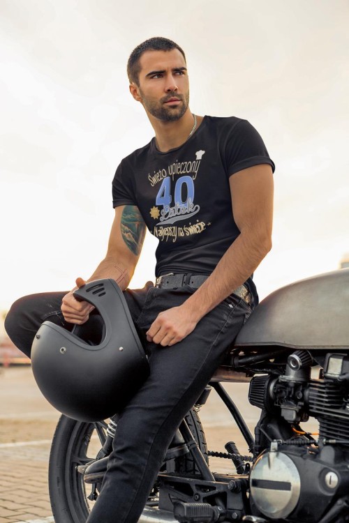 Koszulka na 40 urodziny na CZTERDZIESTKĘ Świeżo upieczony 40 latek Najlepszy na świecie kolor czarny (5).jpg