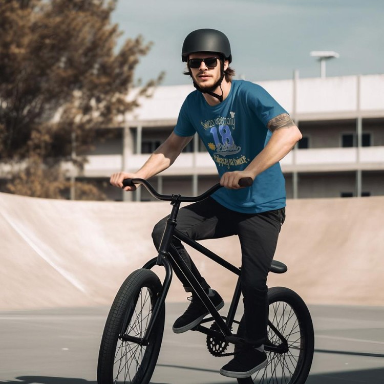 Koszulka na 18 urodziny na OSIEMNASTKĘ Świeżo upieczony 18 latek Najlepszy na świecie kolor petrol blue (1).jpg