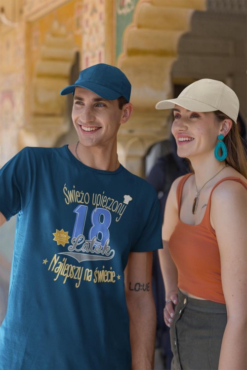 Koszulka na 18 urodziny na OSIEMNASTKĘ Świeżo upieczony 18 latek Najlepszy na świecie kolor petrol blue (2).jpg