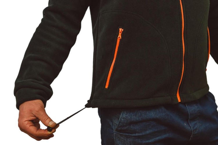 Gruby polar z haftem z wzmocnieniami oraz trzema kieszeniami koloru BlackOrange (6).jpg