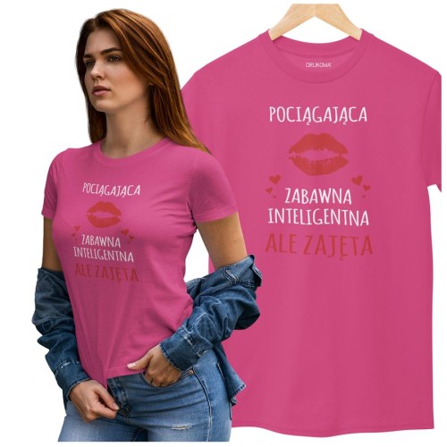 KOSZULKA DLA DZIEWCZYNY NA WALENTYNKI PREZENT POCIĄGAJĄCA ZABAWNA INTELIGENTNA ALE ZAJĘTA KOLOR RÓŻOWY (1).jpg