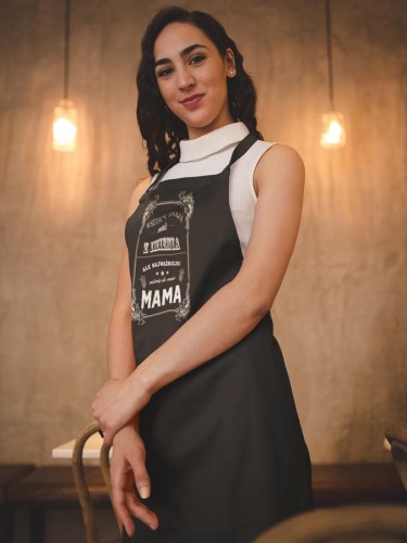Fartuch Kuchenny dla Mamy z Nadrukiem Wszyscy znają mnie z imienia ale najważniejsi mówią do mnie MAMO Upominek Grill Dzień Matki (2).jpg