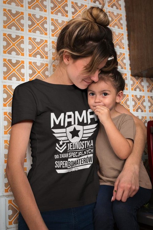 Zestaw koszulek dla rodziców na prezent koszulka dla mamy i taty MAMA JEDNOSTKA DO ZADAŃ SECJALNYCH SUPERBOHATERÓW TATA JEDNOSTKA DO ZADAŃ SECJALNYCH SUPERBOHATERÓW kolor  (4).jpg