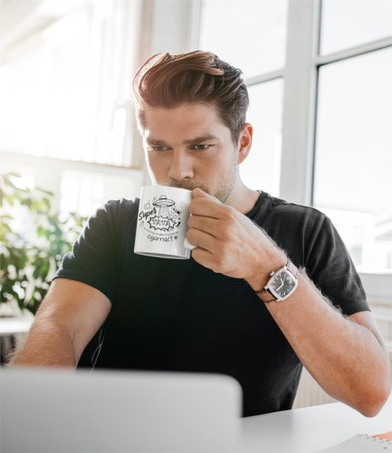 KOSZULKA DLA TATY NA PREZENT NA URODZINY NA DZIEŃ OJCA Kubek dla Taty prezent na Dzień Ojca kubek z napisem Super TATA bo kto inny mógłby to wszystko ogarnąć kolor.jpg