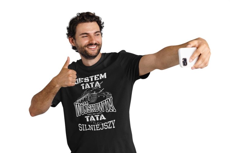 Koszulka dla TATY ŻOŁNIERZA JESTEM TATĄ WOJSKOWYM TAKI JAK KAŻDY TATA TYLKO SILNIEJSZY (2).jpg