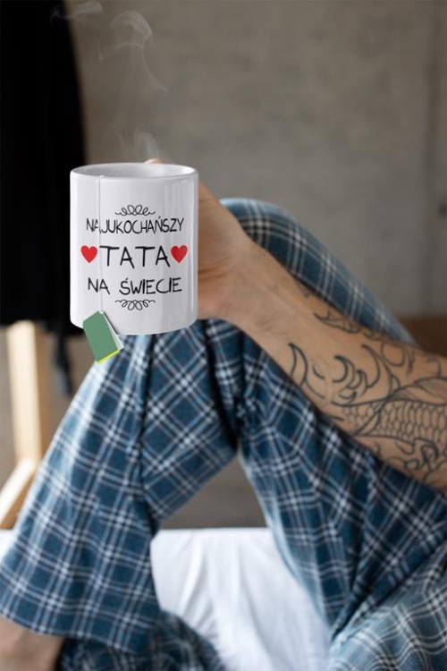 Kubek dla Taty prezent na Dzień Ojca kubek z napisem Najukochańszy TATA na świecie (4).jpg