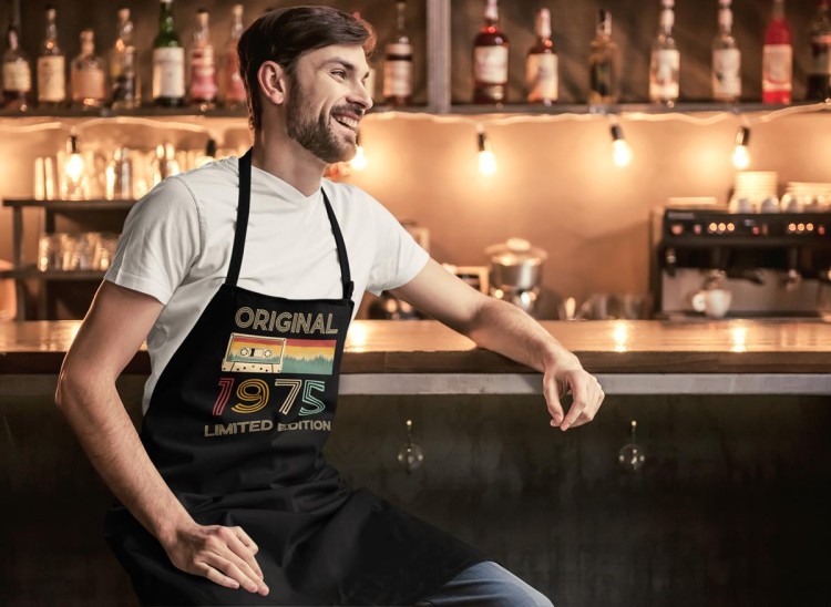 Fartuch na 50 urodziny prezent urodzinowy z napisem ORIGINAL 1975 LIMITED EDITION (2).jpg