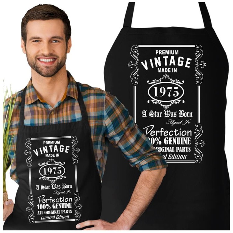 Fartuch na 50 urodziny prezent urodzinowy z napisem Premium vintage made in 1975 a star was born aged to perfection 100% genuine all original parts limited ed.jpg