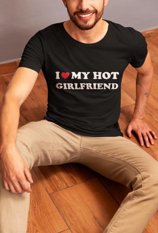 Koszulka dla Chłopaka modny prezent na Walentynki lub Urodziny stylowa koszulka z napisem I love my hot girlfriend (3).jpg