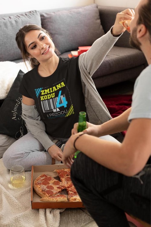 Koszulka damska dla kobiety 40 CZTERDZIESTKĘ urodziny ZMIANA KODU NA 4 Z PRZODU (6).jpg