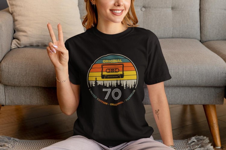 Koszulka damska dla kobiety na 70 SIEDEMDZIESIĄTKĘ urodziny Original 70 premium edition (1).jpg