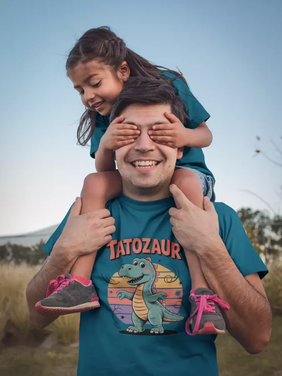 ZESTAW KOSZULEK dla Mamy i Taty na Dzień Ojca i Matki z napisem Mamozaur i Tatozaur kolor petrol blue (4).webp