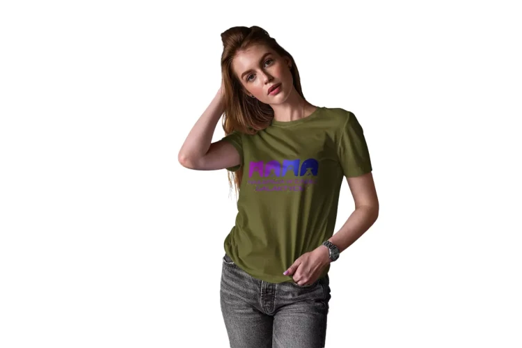 KOSZULKA dla Mamy Z KOLOROWYM NADRUKIEM na Dzień Matki MAMA najlepsza w całej galaktyce kolor khaki  (4).webp