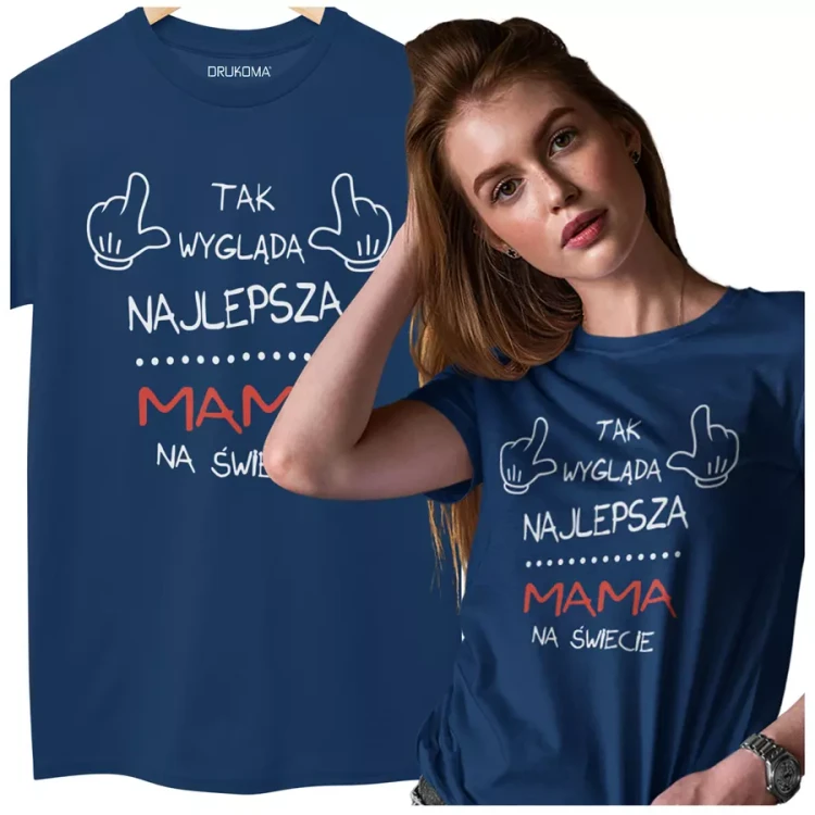 Koszulka dla Mamy na Dzień Mamy z nadrukiem Tak wygląda najlepsza mama na świecie kolor granatowy (7).webp