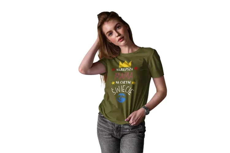 KOSZULKA dla Mamy na Dzień Matki z napisem Najlepsza mama na całym świecie kolor khaki (4).webp