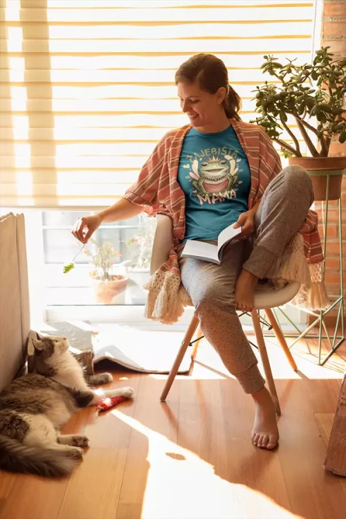 KOSZULKA dla Mamy na Dzień Matki z żabą z napisem ŻAJEBISTA MAMA kolor petrol (1).webp