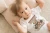 KOSZULKA ŚWIĄTECZNA z body dla MAMY I Z WŁASNYM IMIENIEM DZIECKA PREZENT NA MIKOŁAJKI ŚWIĘTA Z NAPISEM NASZE PIERWSZE ŚWIĘTA MAMA I OLIWIER.  (2).webp
