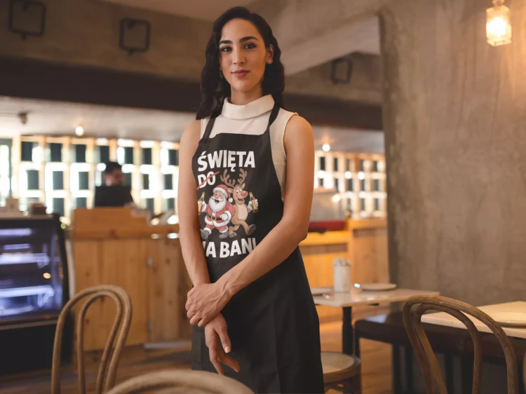 FARTUCH ŚWIATECZNY DLA KOBIETY Z NADRUKIEM ŚMIESZNYM NAPISEM ŚWIĘTA DO NA BANI (1).webp