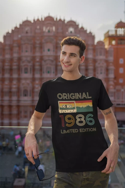 Koszulka na urodziny na 40 CZERDZISTKĘ z napisem ORIGINAL 1986 LIMITED EDITION (4).webp