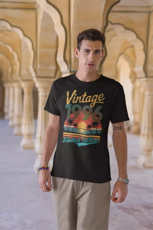 Koszulka na urodziny na 30 TRZYDZIESTKĘ z napisem VINTAGE 1996 LIMITED EDITION (1).webp