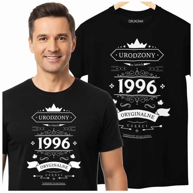 Koszulka na urodziny na 30 trzydziestkę z napisem Urodzony w latach 1996 oryginalne części większość wciąż działa (2).webp