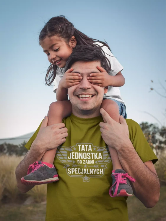 KOSZULKA dla Taty na Dzień Ojca z napisem TATA JEDNOSTKA DO ZADAŃ SPECJALNYCH (3).webp