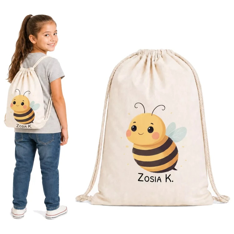 WORKOPLECAK Z IMIENIEM DZIECKA I UROCZYM NADRUKIEM PSZCZÓŁKI DO ŻŁOBKA SZKOŁY PRZEDSZKOLA (15).webp