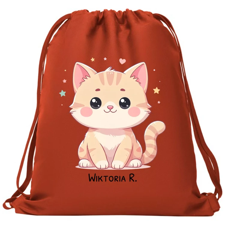 PERSONALIZOWANY WORKOPLECAK KOTEK DLA DZIECKA DO ŻŁOBKA PRZEDSZKOLA CZERWONY (2).webp