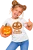 Psotliwa Ania z dynią Halloweenową.webp