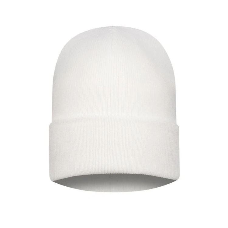 czapka zimowa model CZAZM z haftem