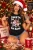 Świąteczna sesja z zabawnym T-shirtem.webp