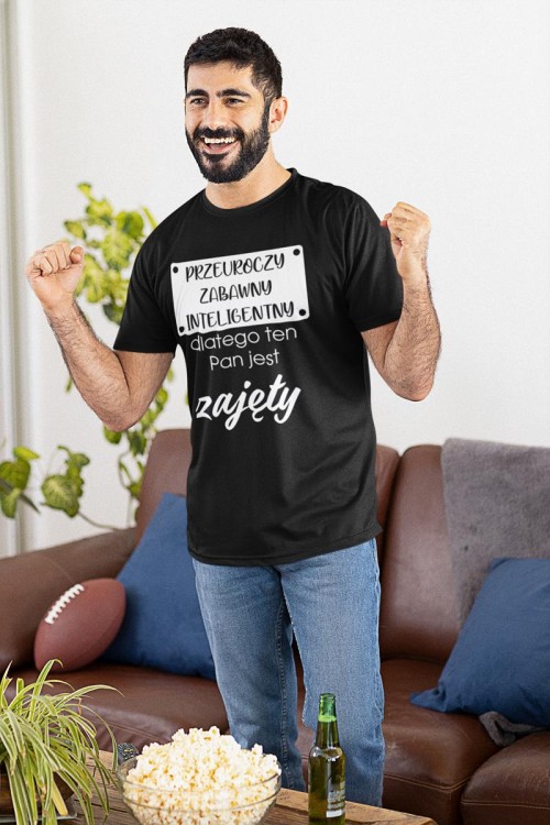 Koszulka dla chłopaka męża na walentynki z napisem Przeuroczy zabawny inteligentny dlatego ten Pan jest zajęty 4.jpg