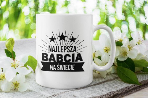 Kubek na urodziny z napisem Najlepsza babcia na świecie