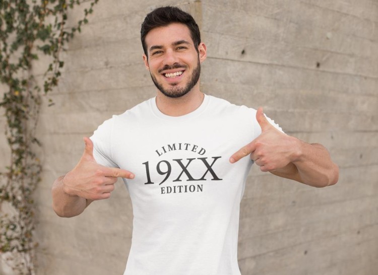 Koszulka na urodziny z dowolną datą z napisem *data* Limited Edition